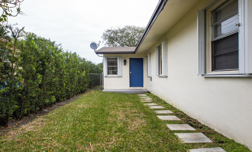 Interior 4, Hidden Garden, Miami Escape, Parking and Spacious, Miami-Dade