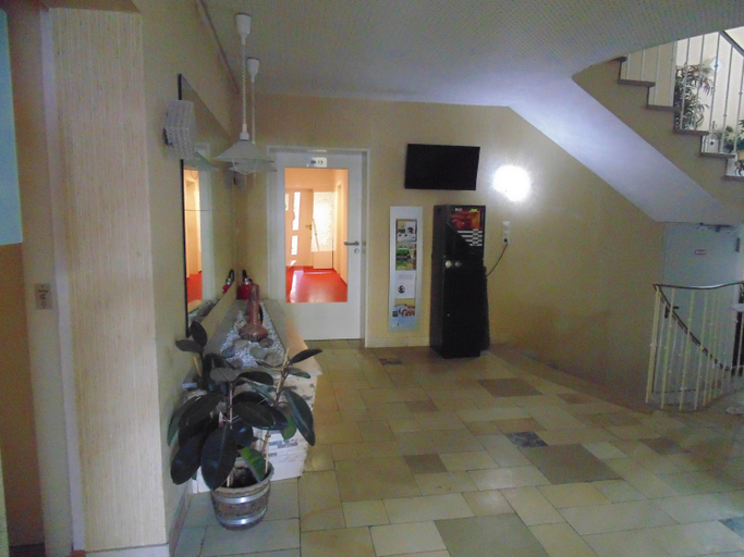 Others 3, Hotel Seehaus, Lippe