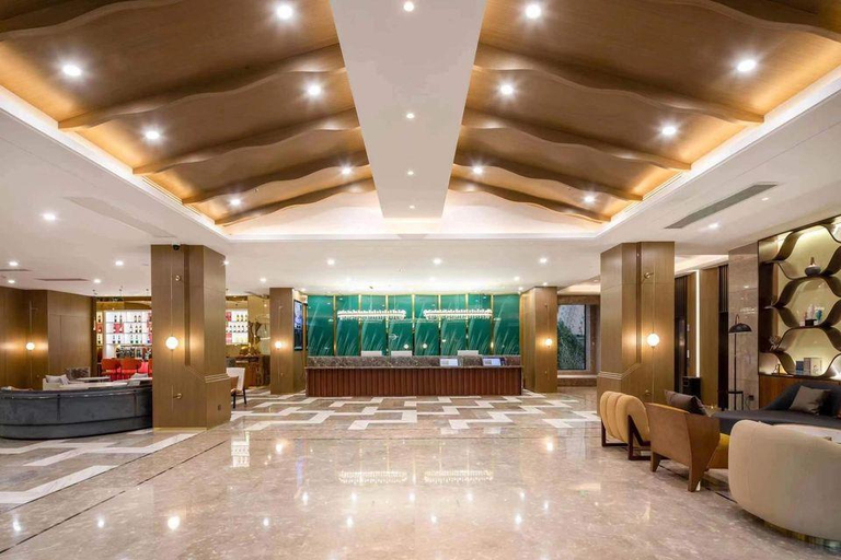 Others 3, ibis styles, Huai'an