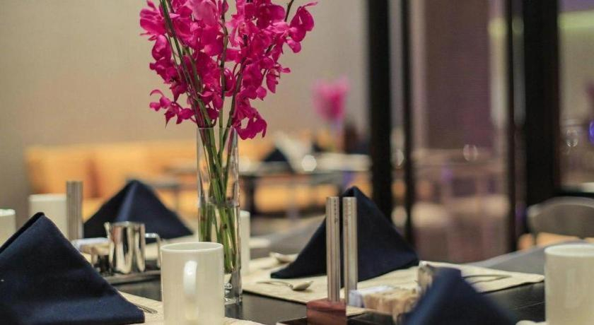 Food & Drinks 5, Himalayas Qingdao Hotel, Qingdao