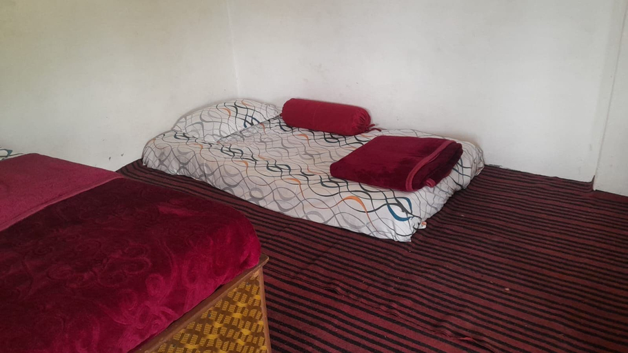 Room 2, Homely Hills,6Km frm Nagtibba trek route, Tehri Garhwal