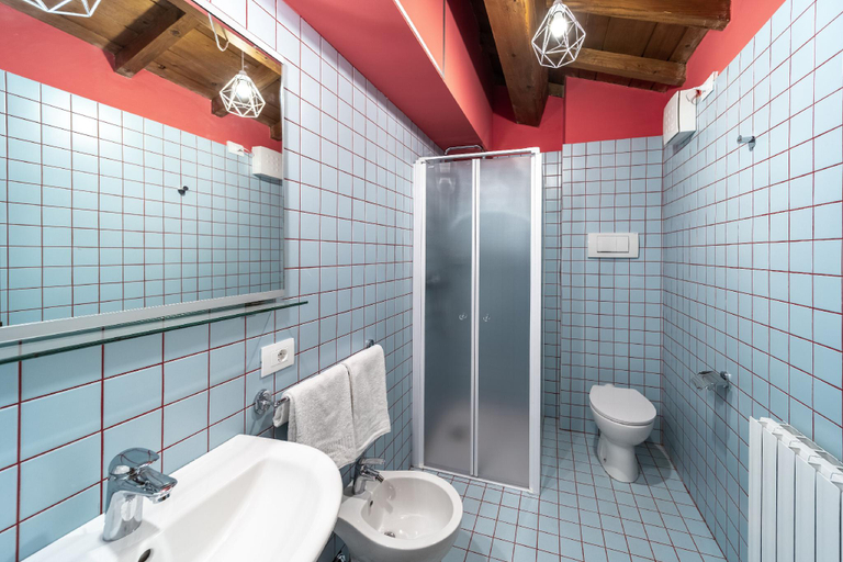 Bathroom 4, Appartamenti Ca' Mure, Verona