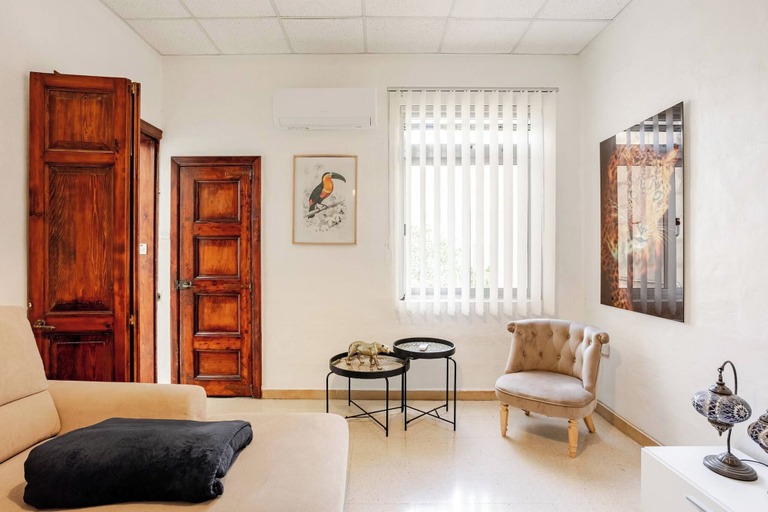 Living room 5, Spirit of Malta Townhouse with late checkout