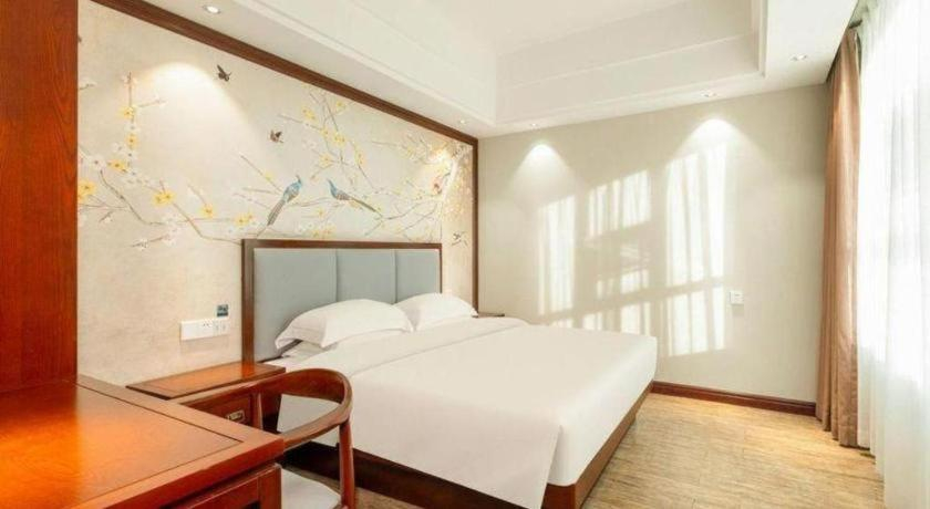 Bedroom 2, Borrman Hotel Beihai Avenue High-speed Railway Station, Beihai