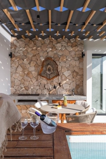 Room 2, Ixchel Luxury PH Studio Priv Rooftop Pool 150 Wifi, Cozumel