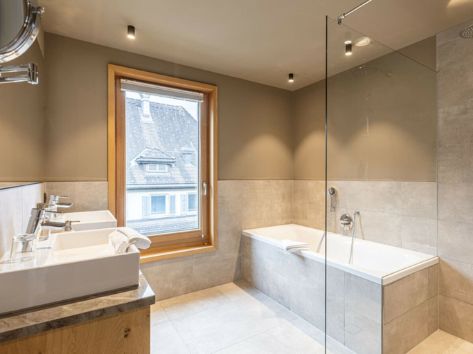 Bathroom 4, Superior Penthouse With 2 Bedrooms, Bludenz