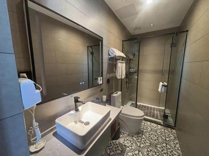 Bathroom 3, GEM Hotel Anqing Wangjiang County Economic Development Zone Fengqi Road, Anqing