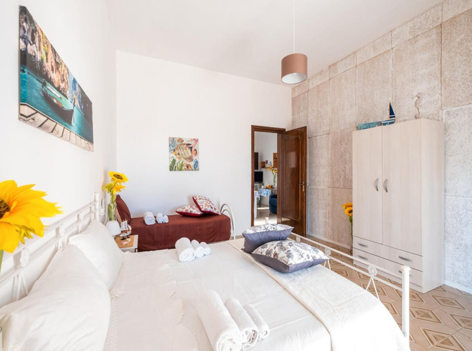 Room 4, Villa Acqua Azzurra With Private Parking and Air Conditioning, Lecce