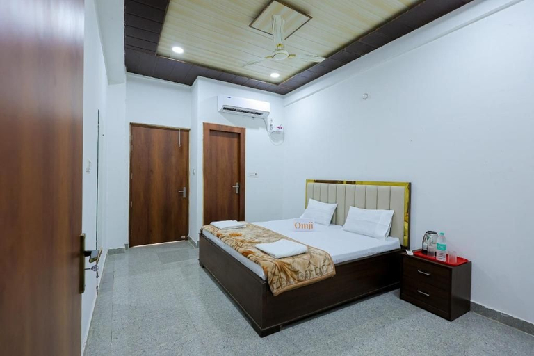 Room 2, Omji Ashram -  Ramnagar, Mathura