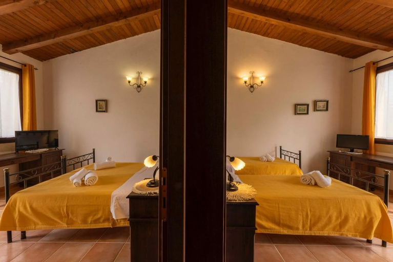 Bedroom 3, Tenuta Santicuti, Lecce