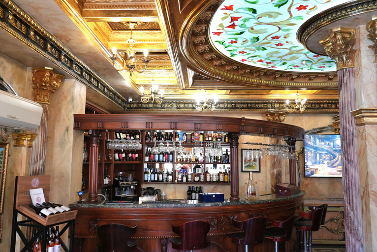 Bar (on property) 5, Alexandrapol Hotel Palace