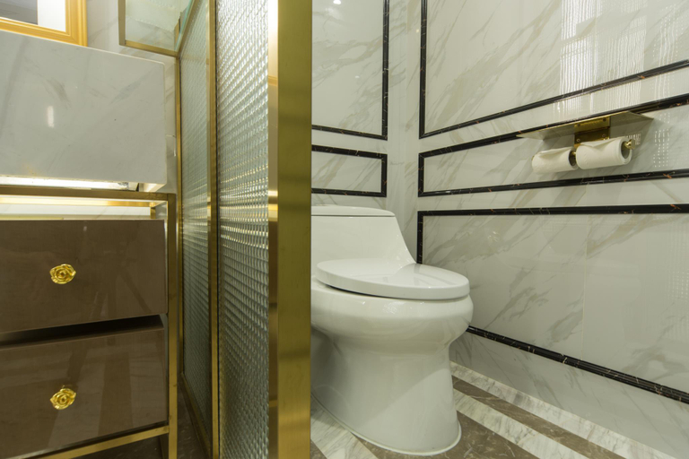 Bathroom 4, The Longemont Chengdu, Chengdu