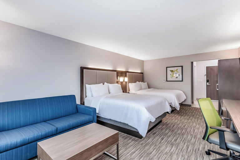 Bedroom 4, Holiday Inn Express & Suites HAMMOND by IHG, Lake