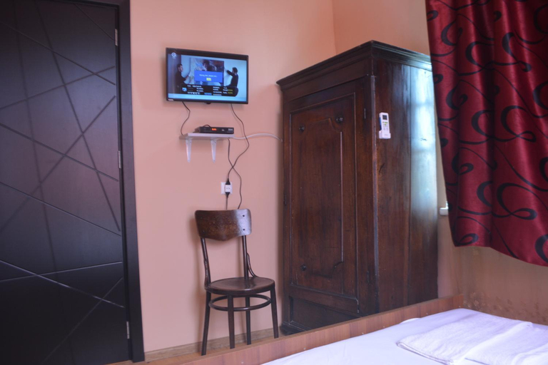 Bedroom 3, Zandukeli Inn, Telavi