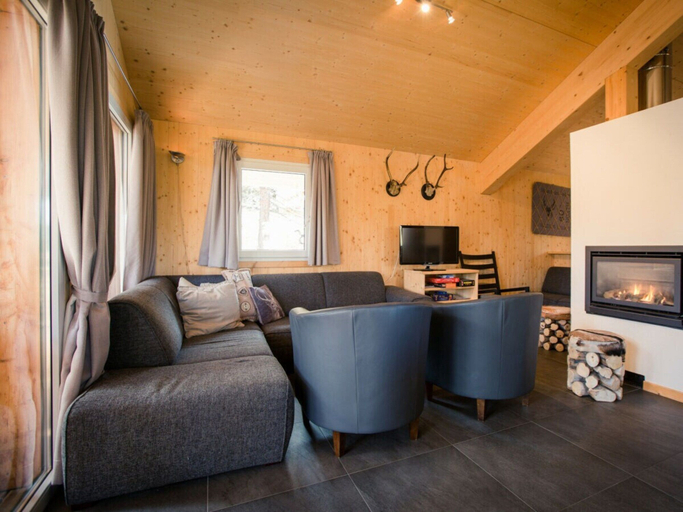 Living area 3, Cabin in Turrach With Sauna and Balcony, Murau