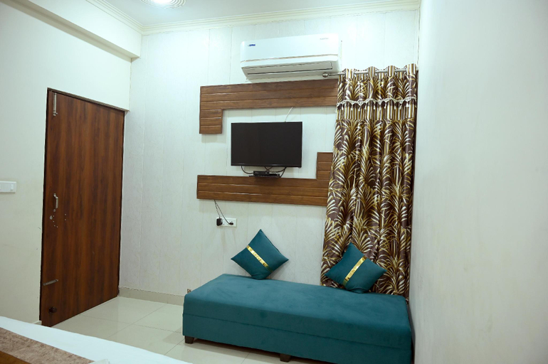 Others 4, Sanvi Galaxy Gorakhpur, Gorakhpur
