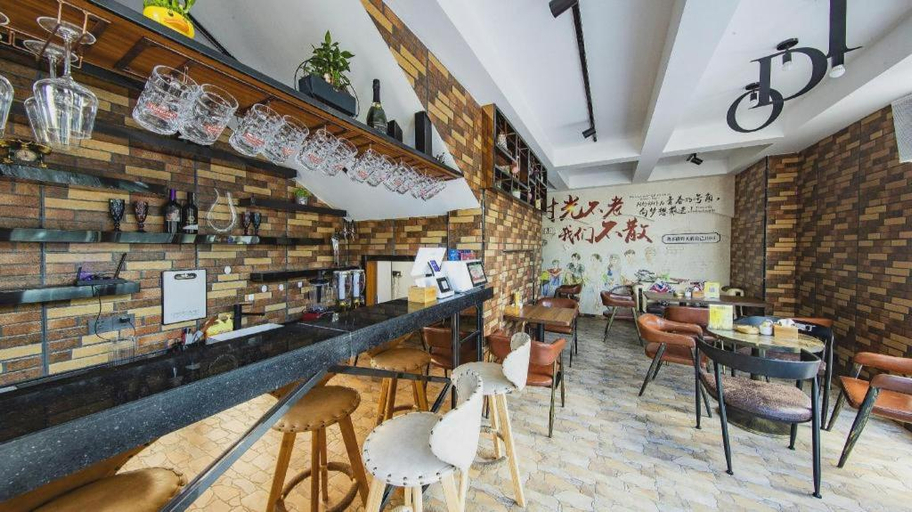 Food & Drinks 4, Vienna International Hotel (Sanya High-speed Railway Station), Sanya
