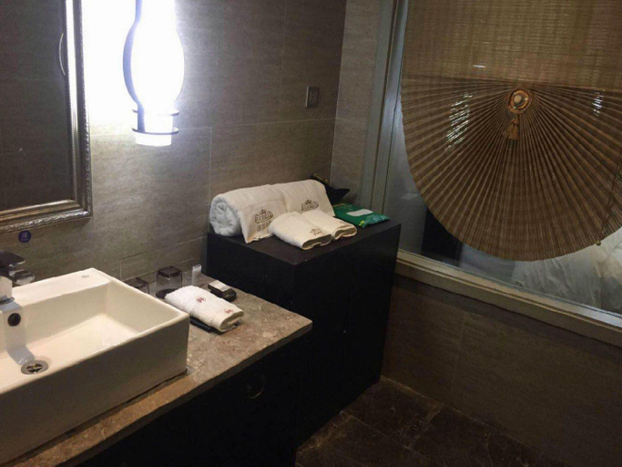 Bathroom 4, Hangong Hotel, Shangqiu