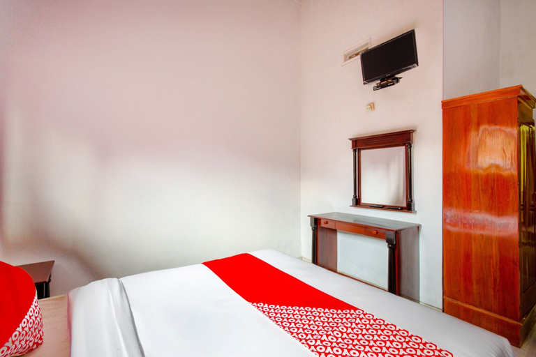Bedroom 4, OYO 2978 Karanggoso Indah Hotel, Trenggalek