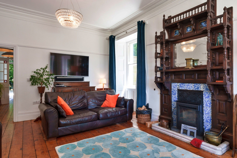 Living room 3, House With Private Vineyard, Cornwall