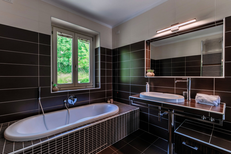 Bathroom 3, Villa Lilla, Como