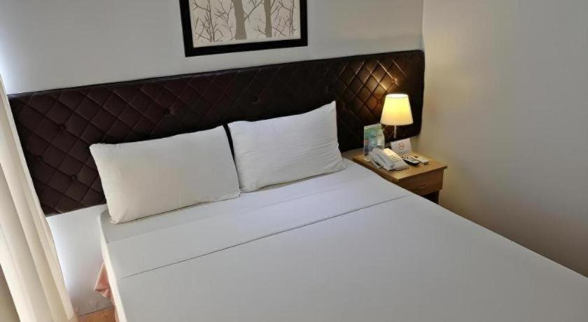 Bedroom 3, Cebu Capitol Central Hotel And Suites, Cebu City