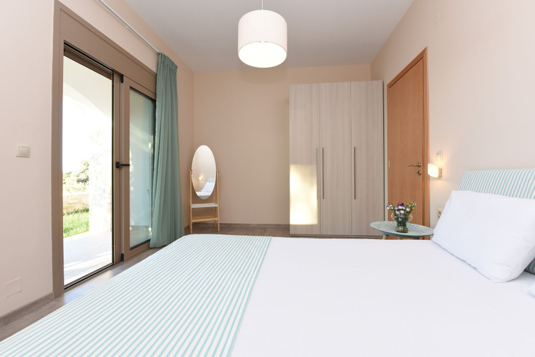 Bedroom 3, Mon Emvasia Margarites Villa A, Crete