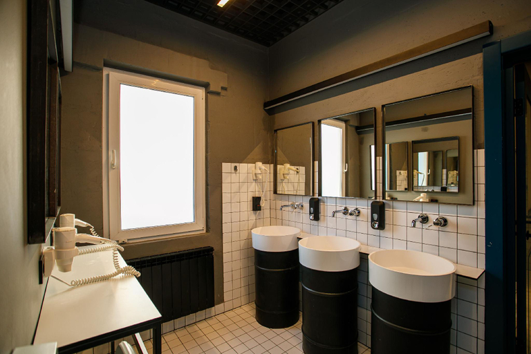 Bathroom 3, Campus Community A-Hotel, Pechers'kyi