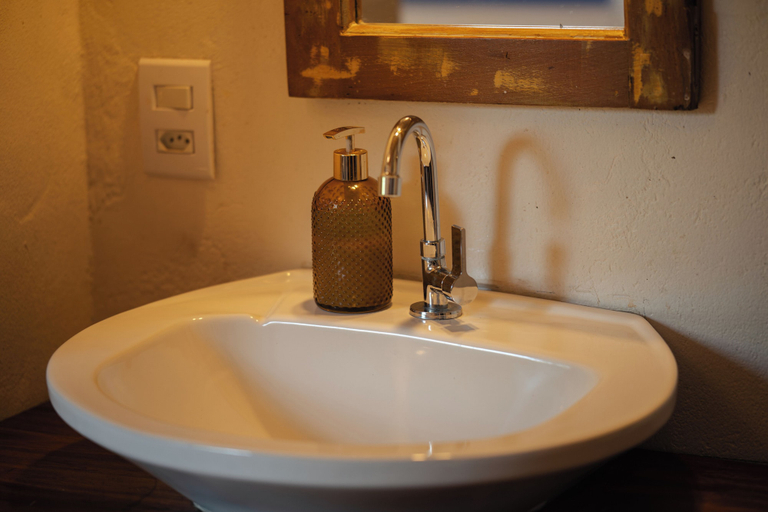 Bathroom 3, Sítio Pé na Terra | Retiros, Eventos e Hospedagens, Novo Hamburgo