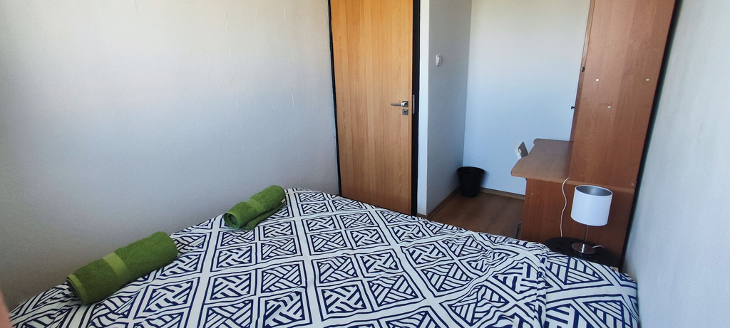 Room 1, Rynek - Nowy Targ, Środa Śląska