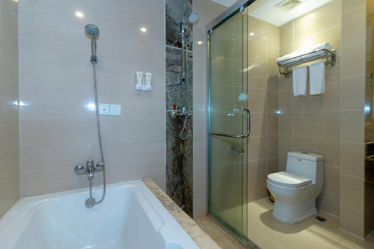 Bathroom, Vienna Hotel Jiangxi Nangchang Bayi Square, Nanchang