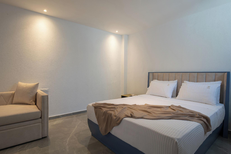 Bedroom 5, Acropol Golden Suites, Central Macedonia