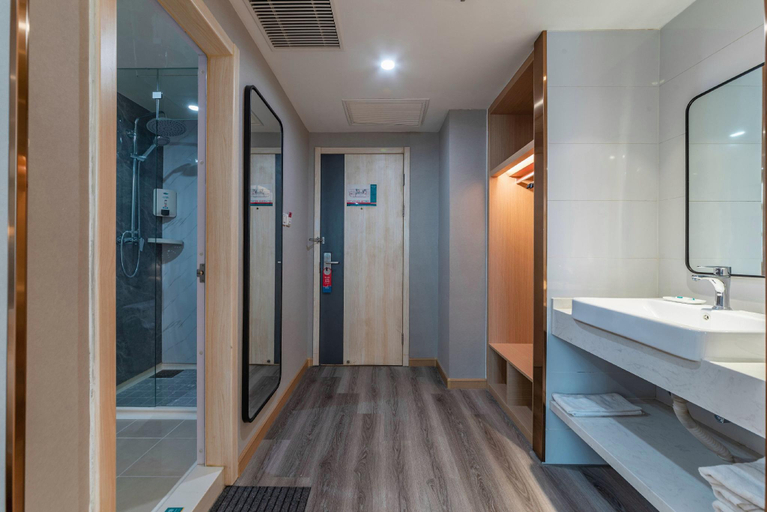 Bathroom 3, Jinjiang Inn Select Tai'an Taishan Street, Tai'an