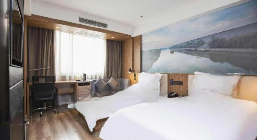 Bedroom 2, Starway Hotel(Shuiximen Street,Nanjing), Nanjing
