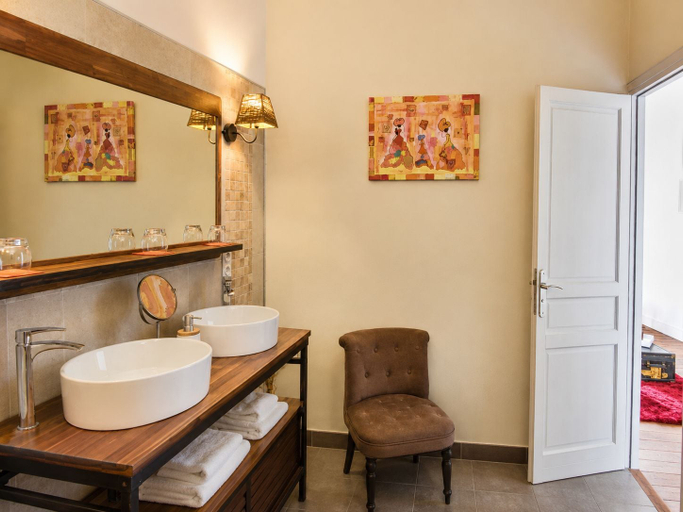 Bathroom 5, Maison de Maître Gentil'Home - 1699, Haute-Garonne