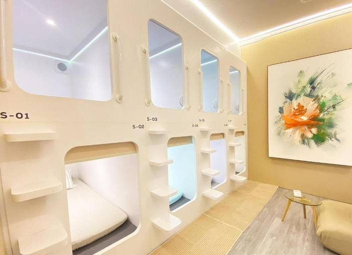 Room 5, Japanese Sleep Box Da Nang Airport, Da Nang