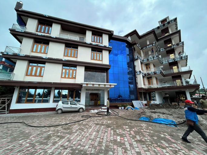 Primary image