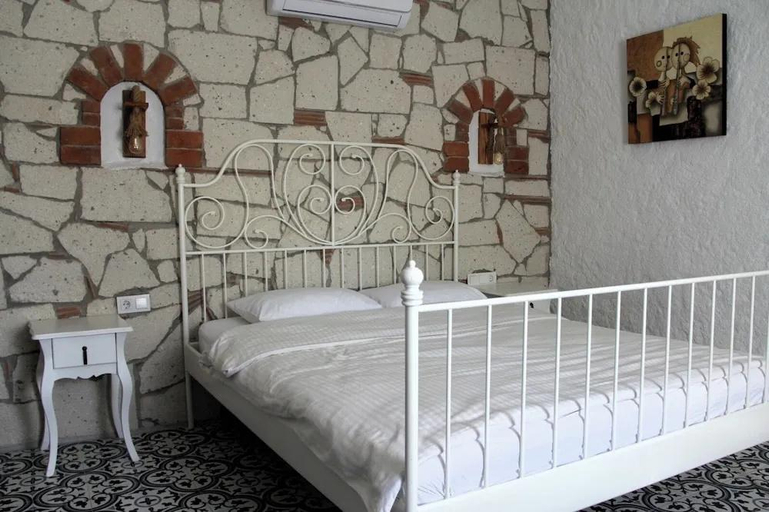 Bedroom 3, Bademici Otel, Çeşme