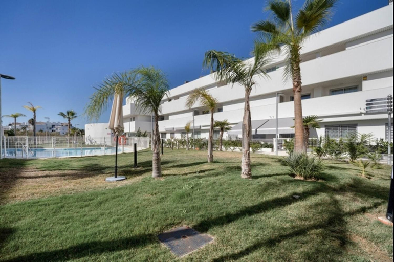 Exterior & Views 1, Luar Candor free parking by Staycare, Cádiz