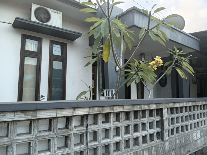 Exterior & Views 4, Homestay Bintang Syariah Stasiun Purwokerto , Banyumas