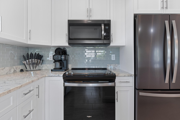 Private kitchen 5, Pearl Street Retreat, Lee