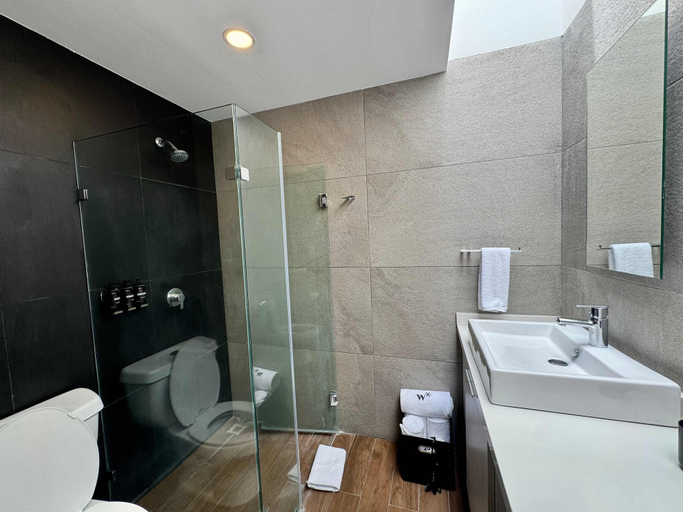 Room 3, w Deluxe 1BR in Escand n w Private Terrace, Mexico City
