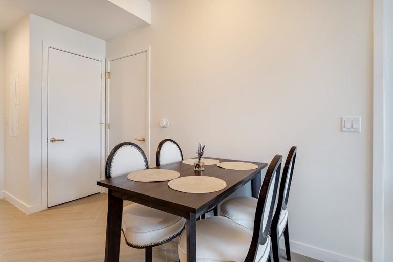 Interior 3, Wynwood Pad- Stylish Apt With View & Rooftop Pool, Miami-Dade