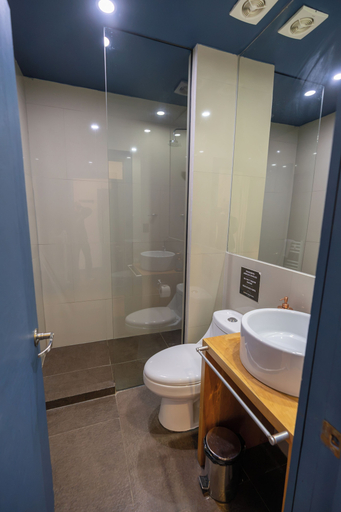 Bathroom 3, Pristine Patagonia Hotel, Última Esperanza
