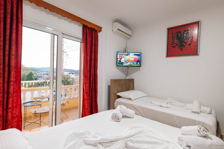 Room 1, Villa Star, Sarandës