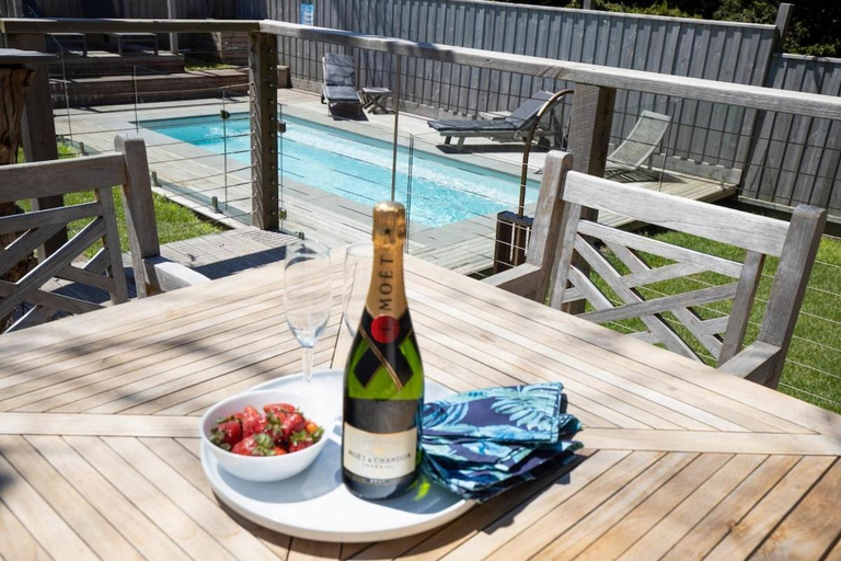 Food & Drinks, Sorrento Beach House: great location & pool, Melbourne
