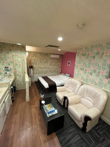 Others 5, HOTEL LOCOZ MAUI, Honjō