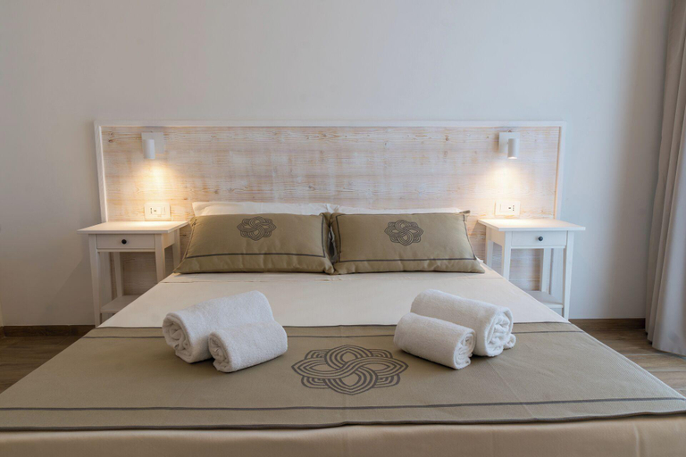 Bedroom 4, Landlord, Sassari