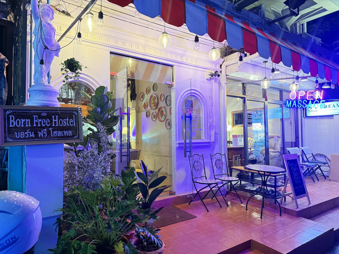 Exterior & Views 2, Born Free Hostel, Phra Nakhon