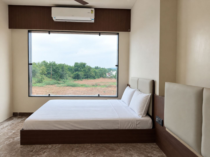 Room 3, Athithi Bhawan, East Nimar